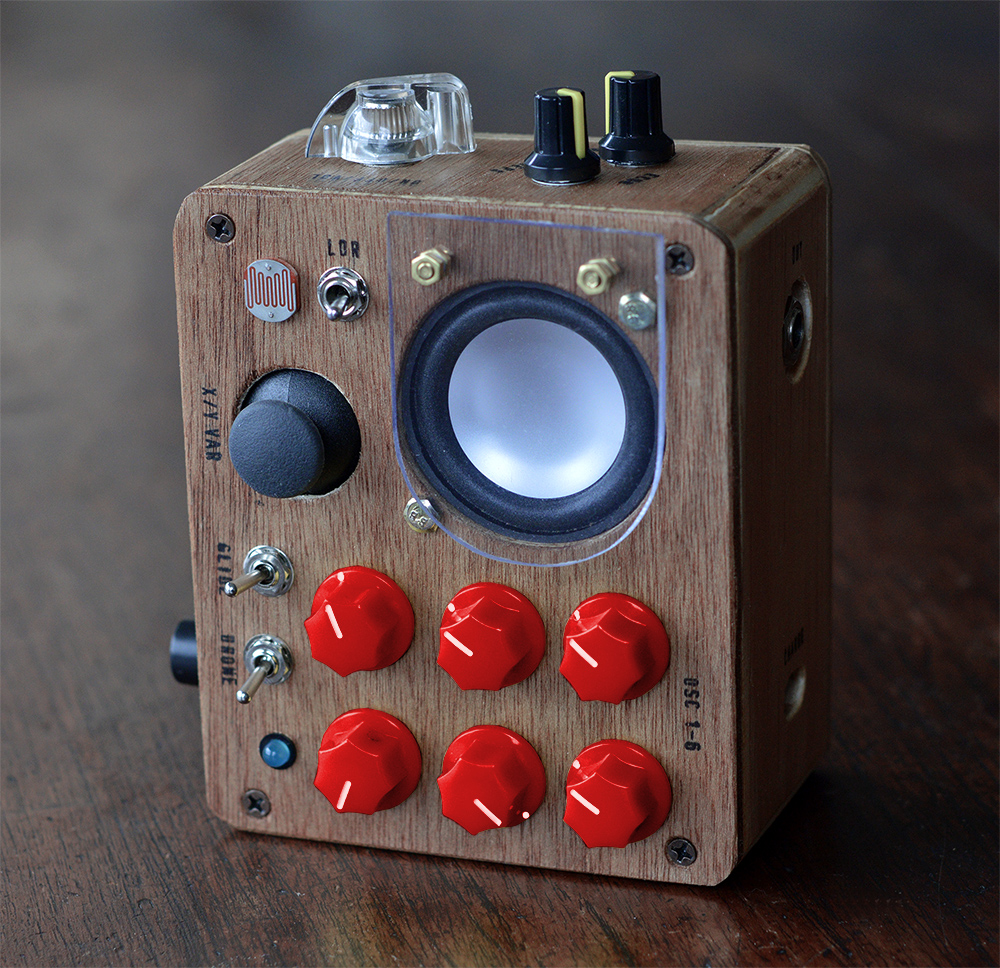 Moon canoe creature with red knobs 